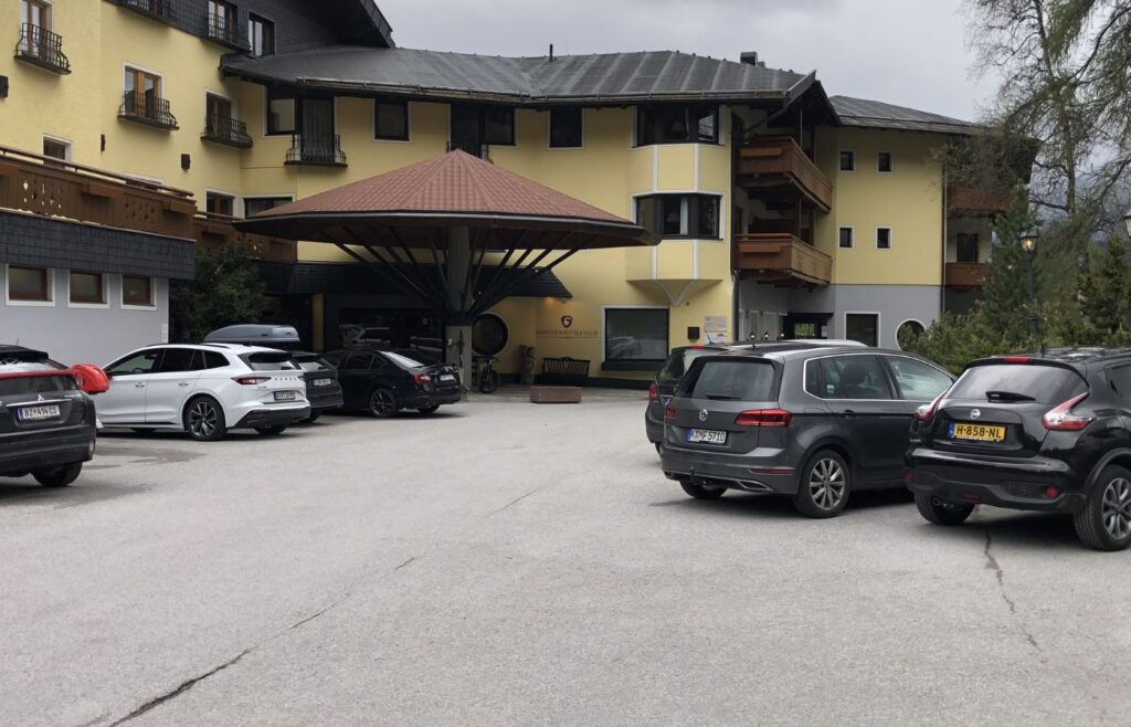 Die erste Etappe das Hotel in Seefeld